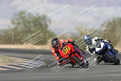 media/Nov-16-2025-Race Pace (Sun) [[8c5fa54630]]/Verified Riders/2-Turn 7 (945am)/